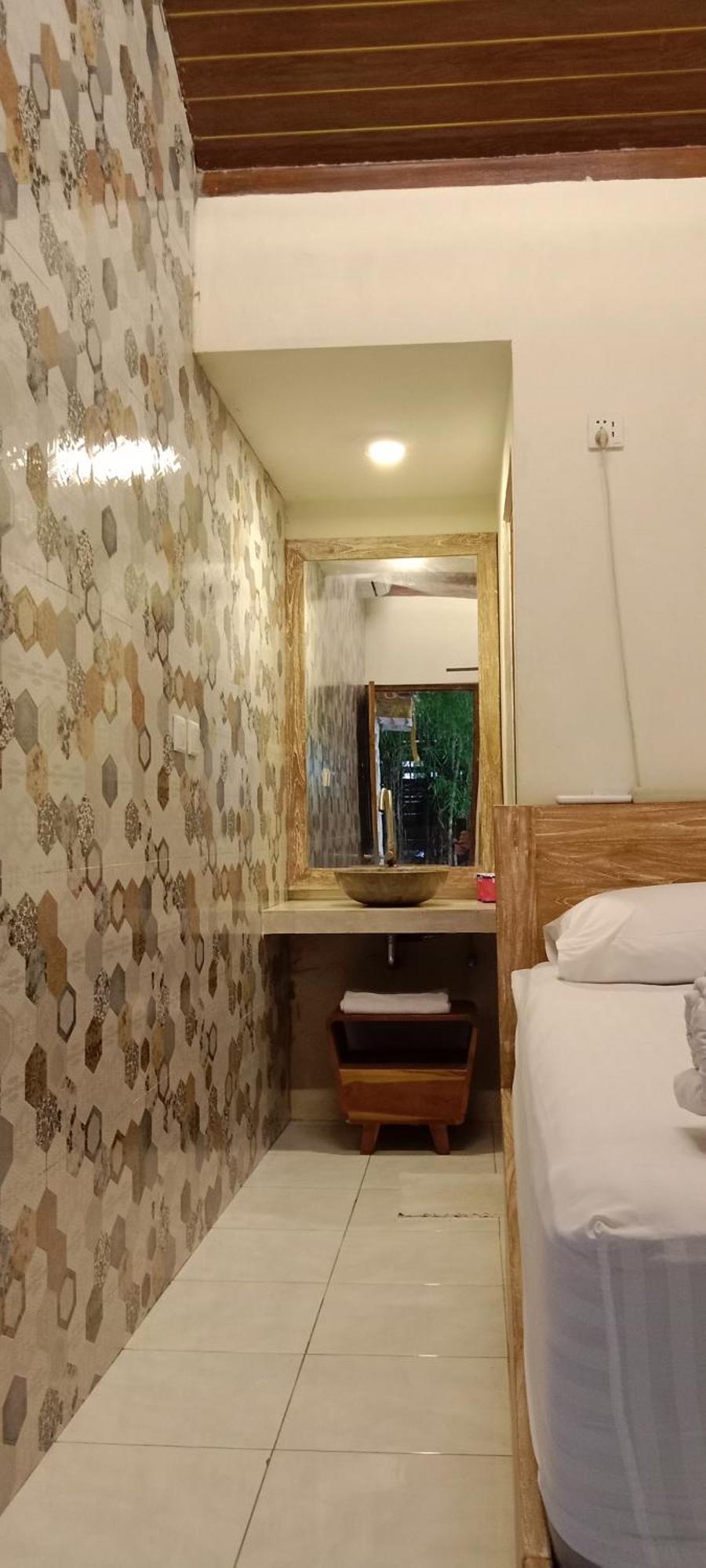 Griya Nusa Batununggul Bagian luar foto